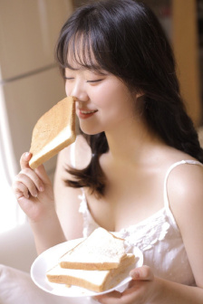 吕秀菱心锁